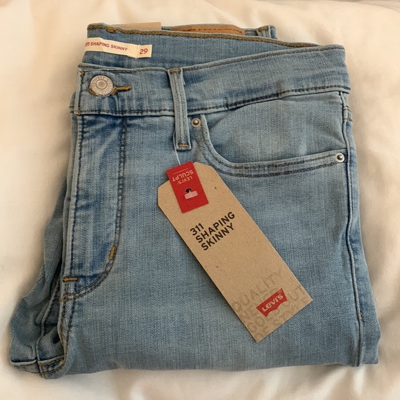 Levi’s 311 Shaping Skinny Light Wash Jeans - Picture 2 of 6